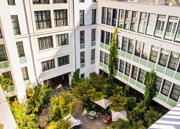 Hotel Le Grand Quartier à Paris